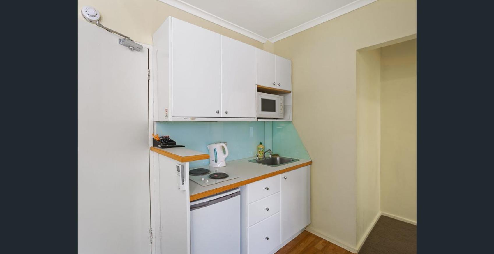 Knightsbridge Apartments Melbourne Exterior photo
