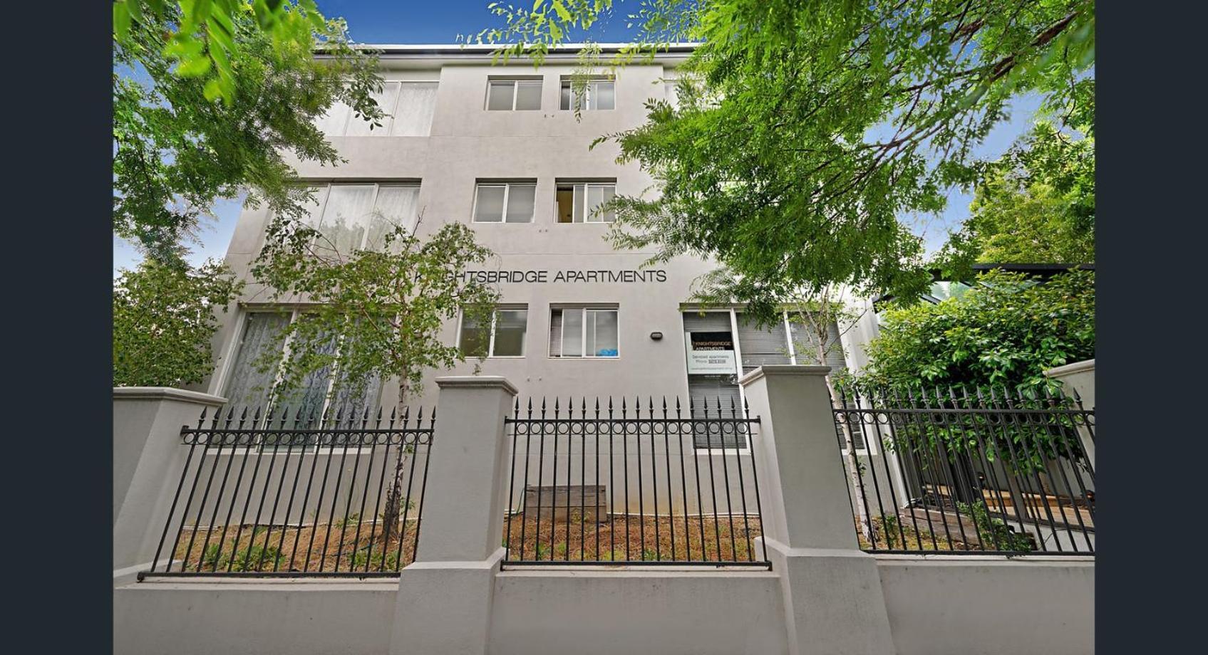 Knightsbridge Apartments Melbourne Exterior photo